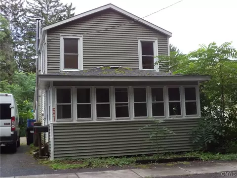 57 Seneca St, Van Buren, NY 13027