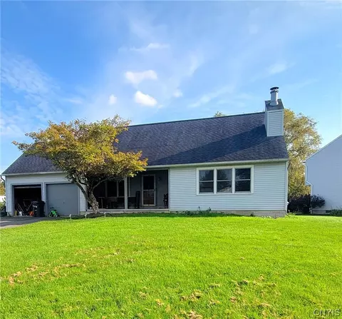 8100 Portobello Way, Clay, NY 13090