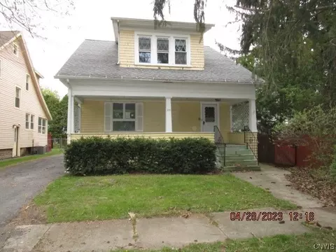 23 North Park, Auburn, NY 13021