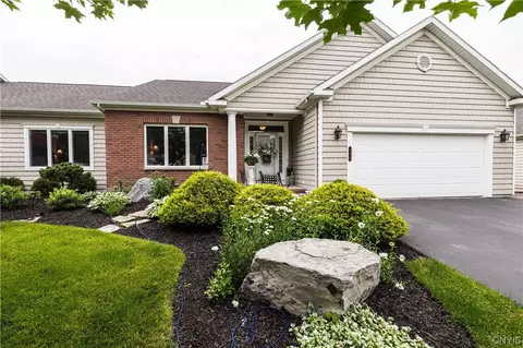 116 Edwards Falls Ln, Manlius, NY 13104