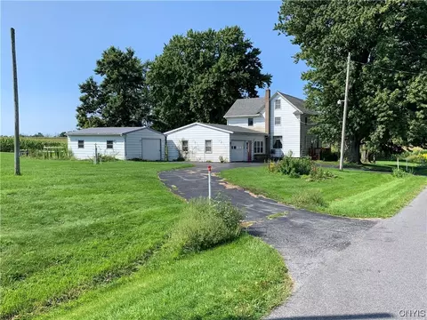 2058 Vanliew Rd, Fleming, NY 13021