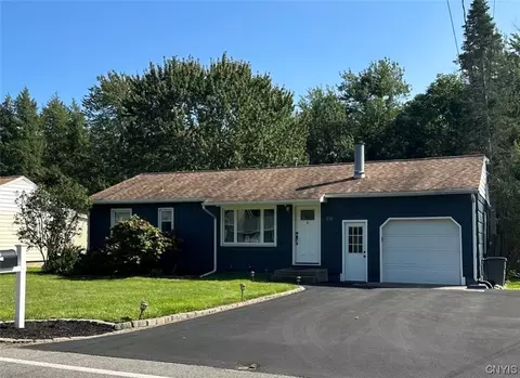 230 Hamilton Rd, Syracuse, NY 13212
