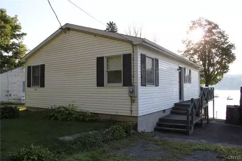 156 Frank Rd, Hamilton, NY 13346