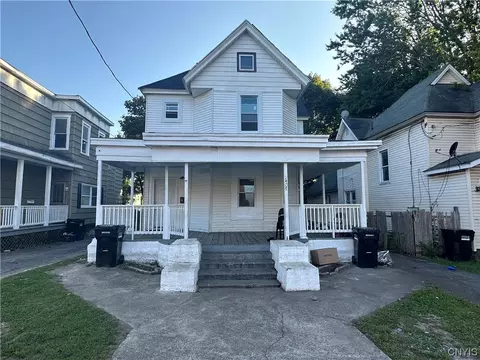 1407 Park St, Syracuse, NY 13208