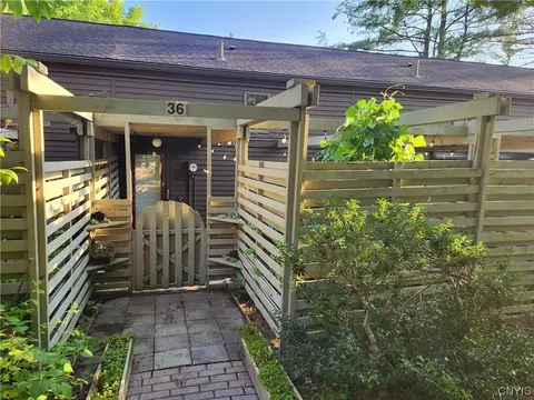 36 Penny Ln, Ithaca, NY 14850