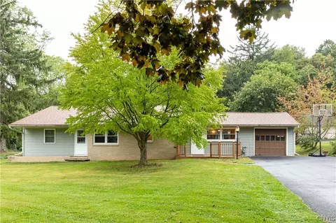507 Pleasant St, Manlius, NY 13104