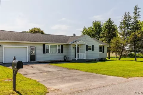 22536 Willowbrook Dr, Pamelia, NY 13601