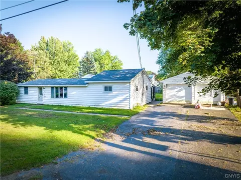 513 Chestnut St, Fulton, NY 13069