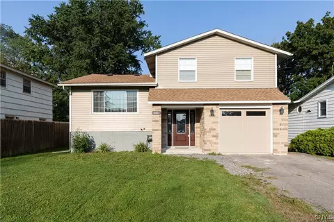 6461 Carson Dr, East Syracuse, NY 13057
