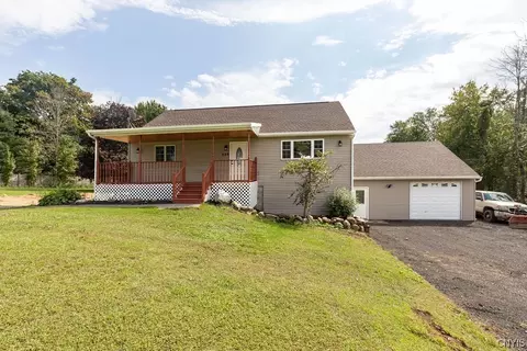 239 Gildner Rd, Central Square, NY 13036