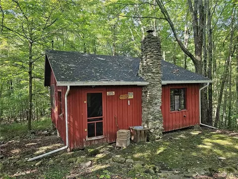 315 Powers Rd, Locke, NY 13092
