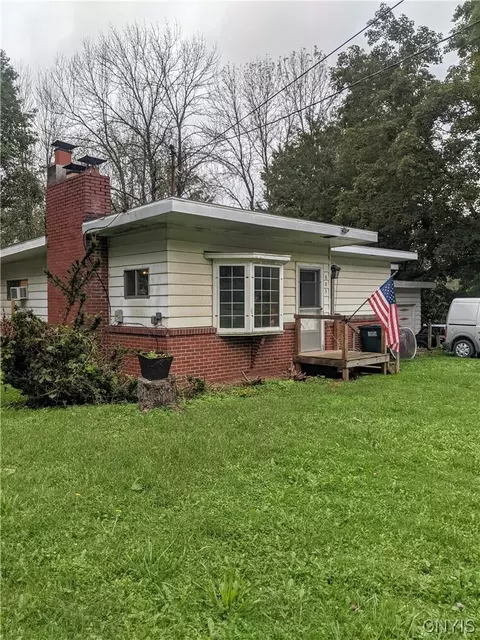 803 County Rt 35, Mexico, NY 13114
