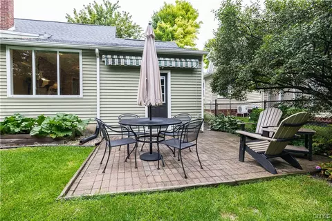 164 Brampton Rd, Syracuse, NY 13205 photo 41