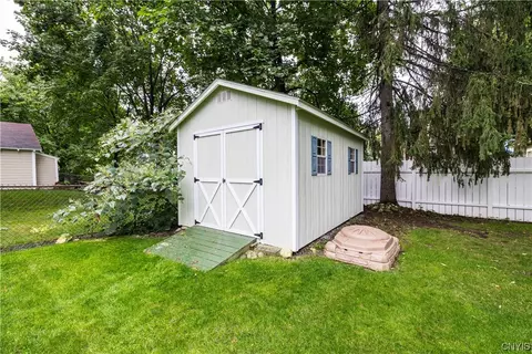 164 Brampton Rd, Syracuse, NY 13205 photo 46