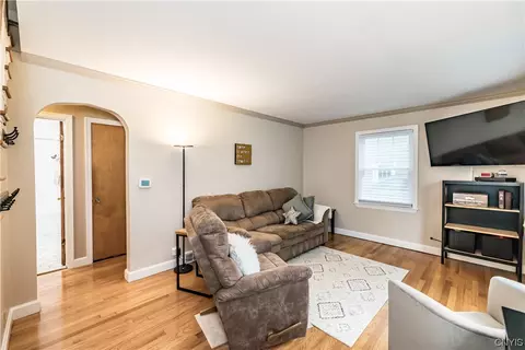 164 Brampton Rd, Syracuse, NY 13205 photo 7