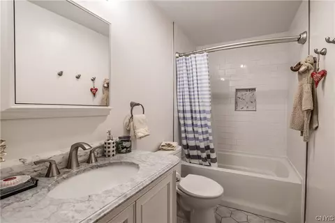 164 Brampton Rd, Syracuse, NY 13205 photo 20