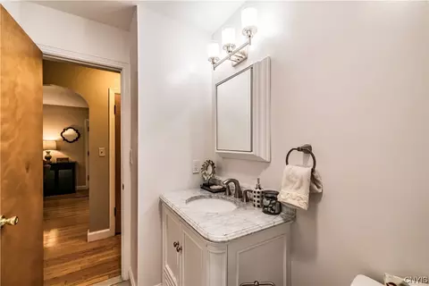 164 Brampton Rd, Syracuse, NY 13205 photo 19