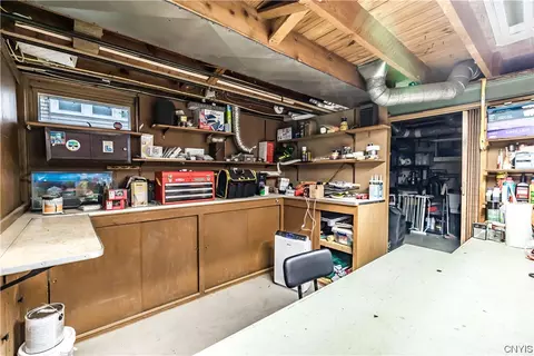 164 Brampton Rd, Syracuse, NY 13205 photo 38