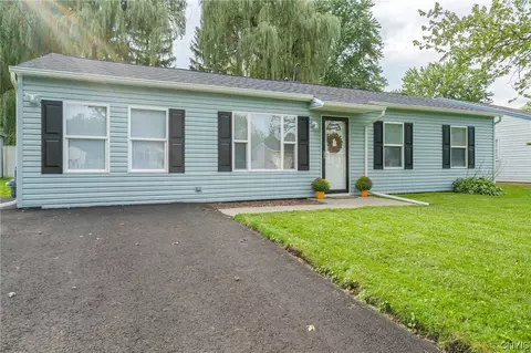 113 Snowdale Dr, Van Buren, NY 13209