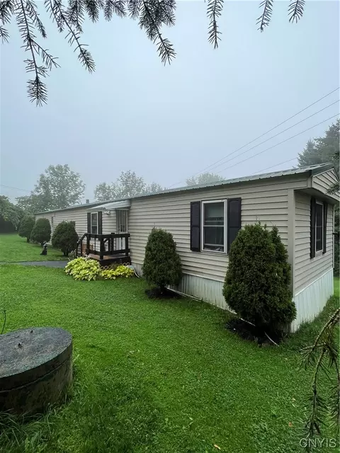 105 Bennett Rd, Litchfield, NY 13340