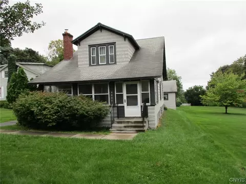 4831 W Seneca Tpke, Onondaga, NY 13215