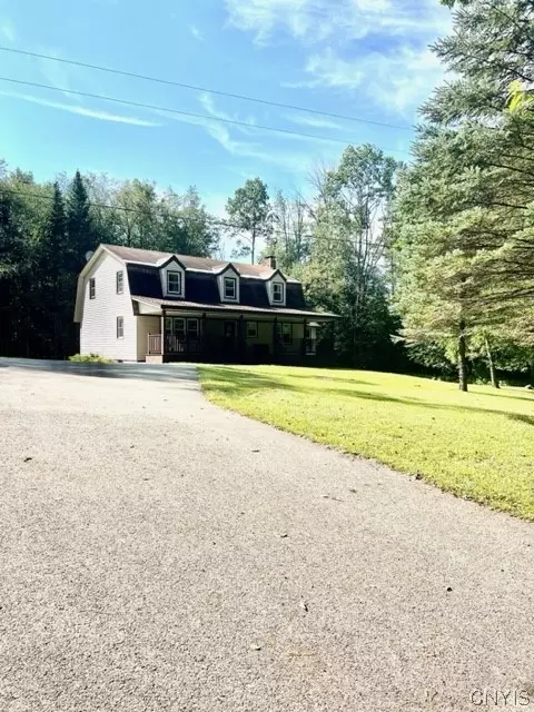 561 Avery Rd, Stratford, NY 13470