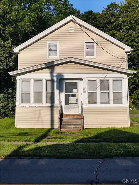 308 S Litchfield St, Frankfort, NY 13340