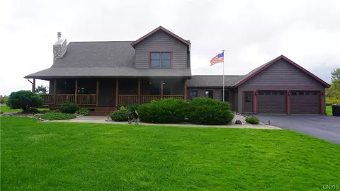 10076 Davis Rd, Deerfield, NY 13502