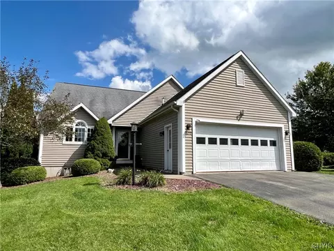 3298 Wellington Dr, Cortlandville, NY 13045