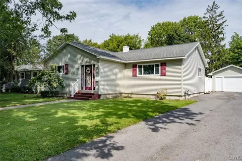 1133 Harrison St, Watertown, NY 13601