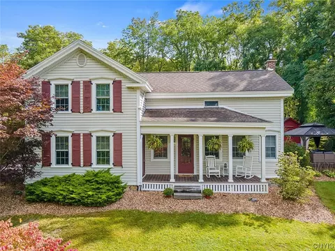 2652 Amber Rd, Marietta, NY 13110