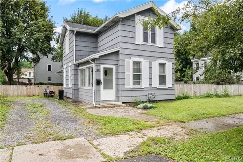 107 Hartson St, Syracuse, NY 13204