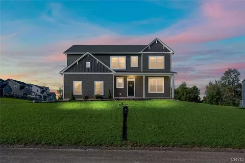 5500 Vista Way, Camillus, NY 13031