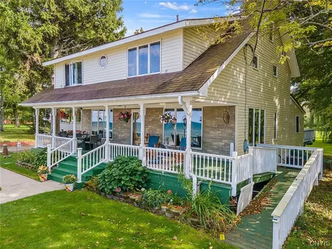 137 County Route 89, Oswego, NY 13126