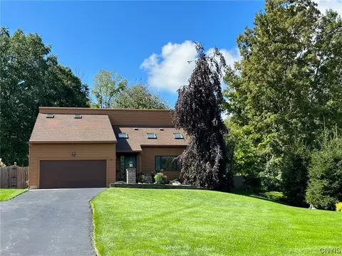 4827 Kasson Rd, Onondaga, NY 13215