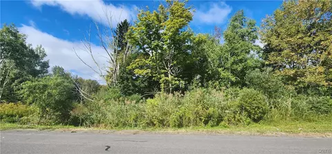 6567 Mallory Rd, Marcy, NY 13403