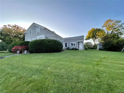 403 Jane St, Clayton, NY 13624