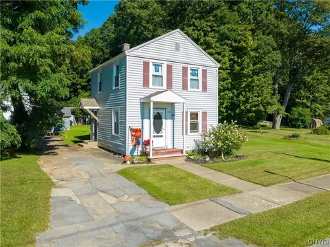 603 S 7th St, Fulton, NY 13069