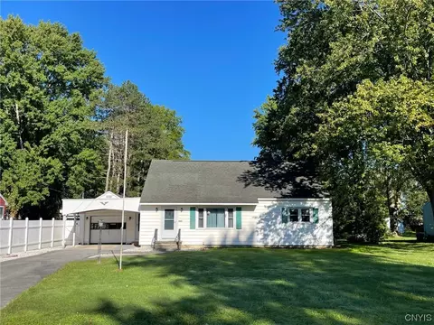 5627 E Main St, Verona, NY 13478