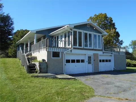 1442 State Route 104, Albion, NY 13131