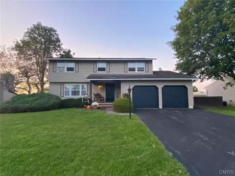 4339 Forestbrook Dr, Clay, NY 13090
