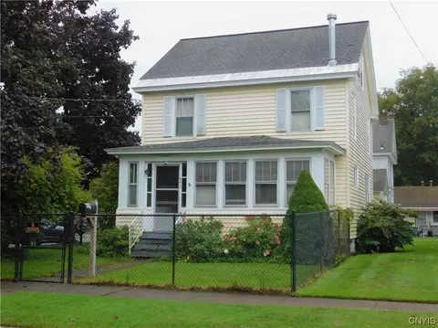 641 W Thomas St, Rome, NY 13440