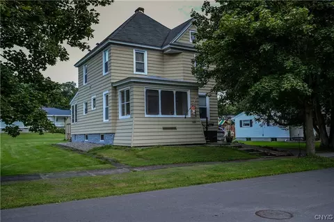 608 Maple Grove Ave, Herkimer, NY 13350
