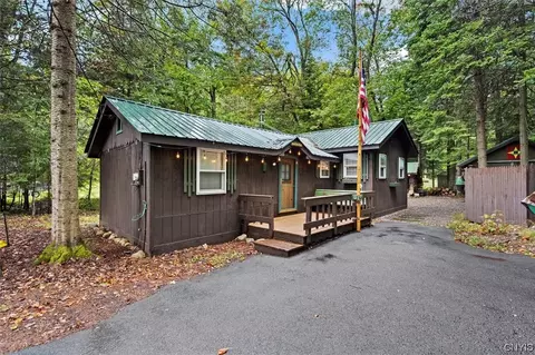 115 Onekio Rd, Webb, NY 13472