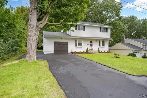 9 Balsam Cir, Whitestown, NY 13492
