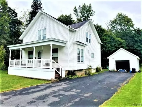 22 Cline St, Manheim, NY 13329