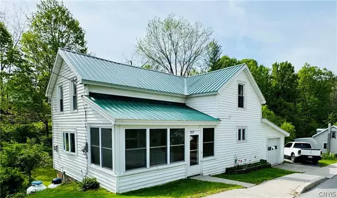 203 Pine St, Theresa, NY 13691