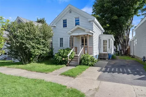15 E 6th St, Oswego, NY 13126