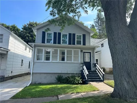 211 Liberty St, Oswego, NY 13126
