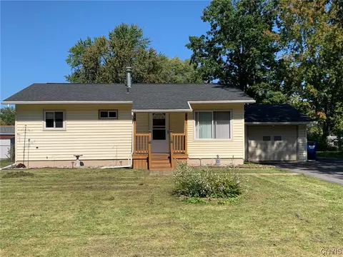 117 Northrup Blvd, Van Buren, NY 13209